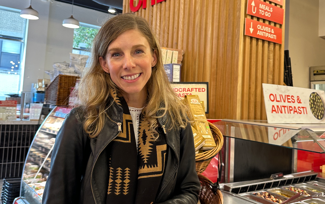 S2E10 - Murray's Cheese and NYC with Elizabeth Chubbuck