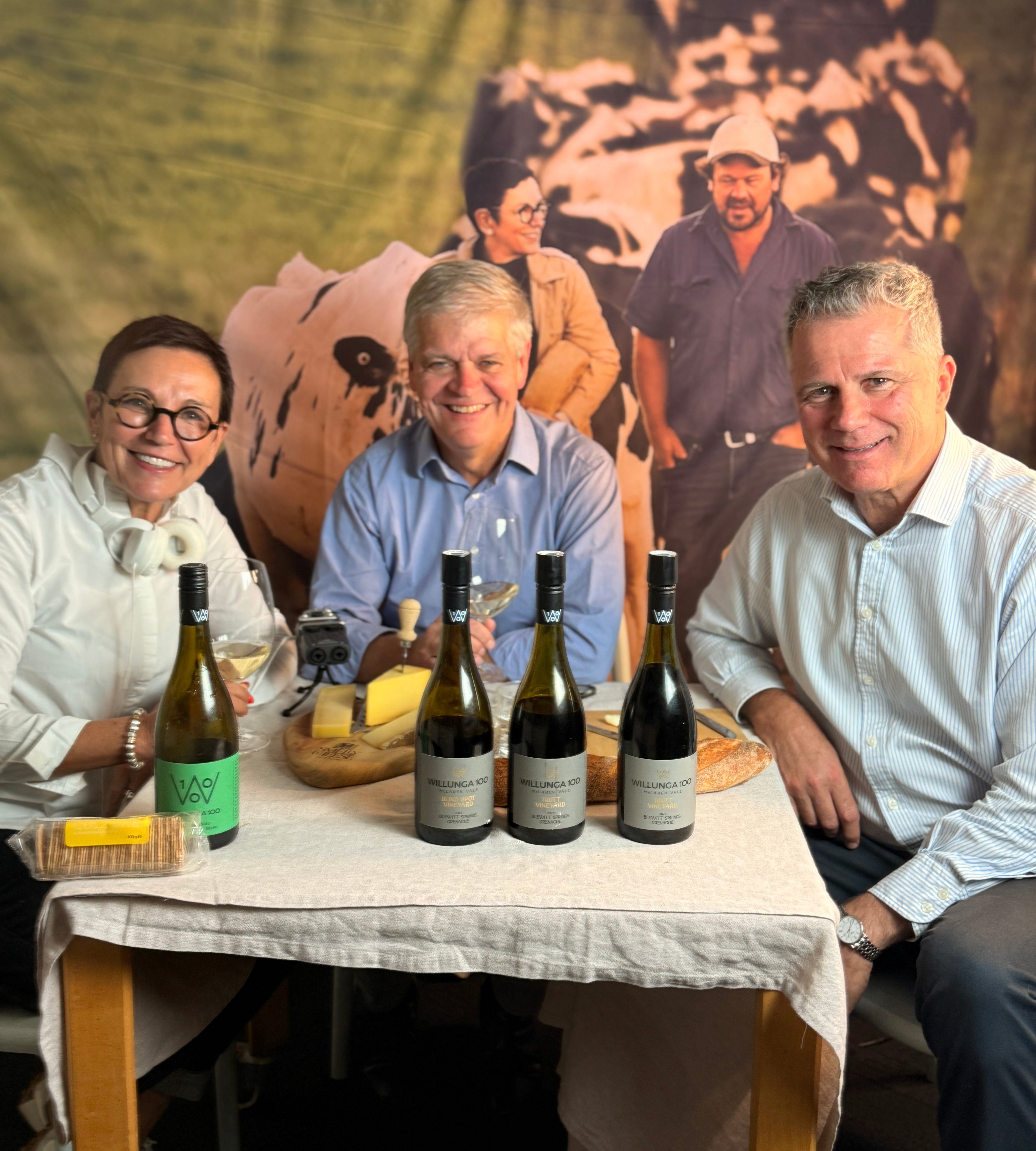 S4E5: The Sand Beneath the Vine - A Conversation with Master of Wine David Gleave